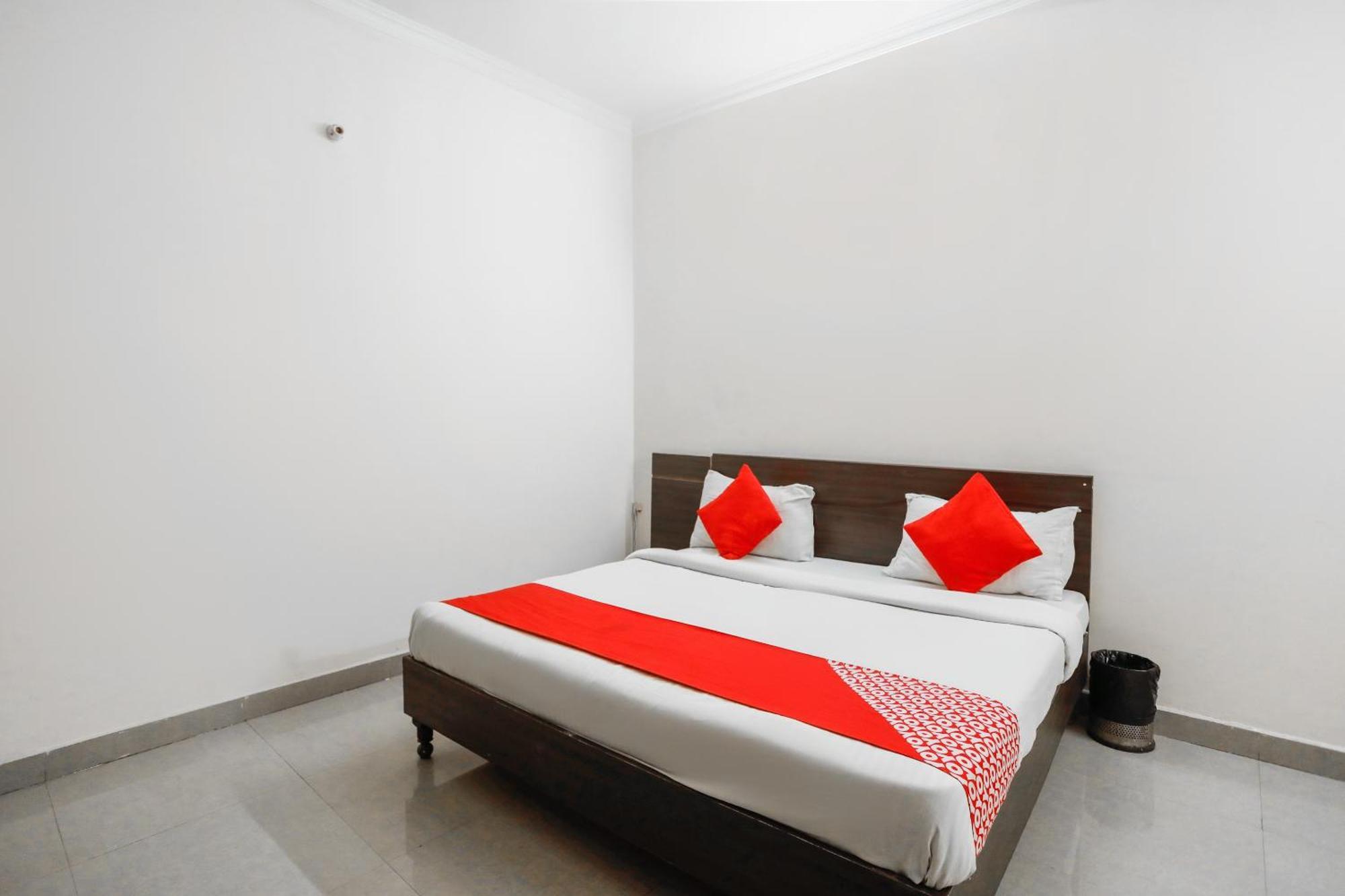 נוידה Hotel O Av Residency Near Botanic Garden Of Indian Republic מראה חיצוני תמונה