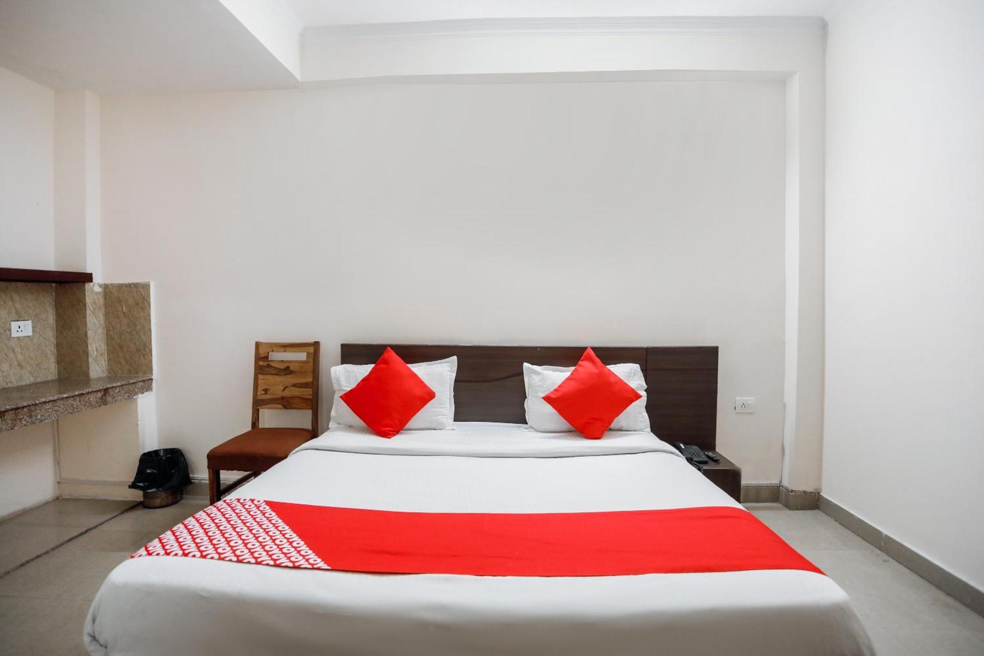 נוידה Hotel O Av Residency Near Botanic Garden Of Indian Republic מראה חיצוני תמונה